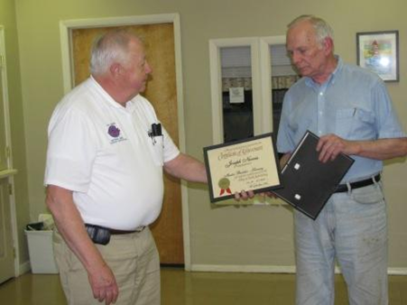 Ben presenting MMR Certificate to Joe Norris