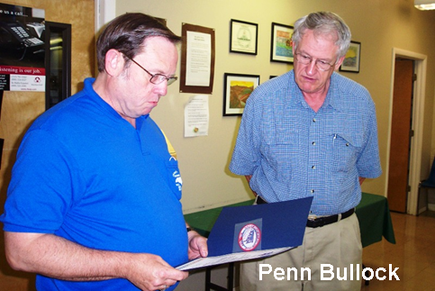 Penn Bullock recieving the award