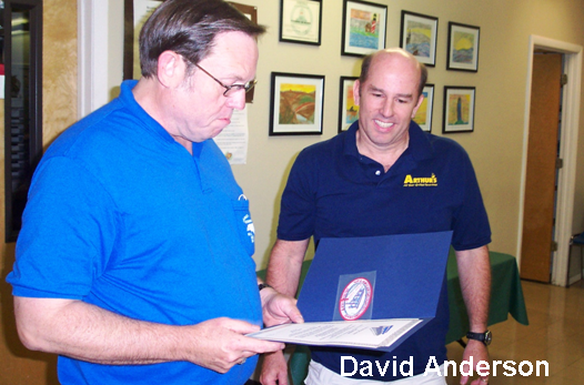 David Anderson recieving the award